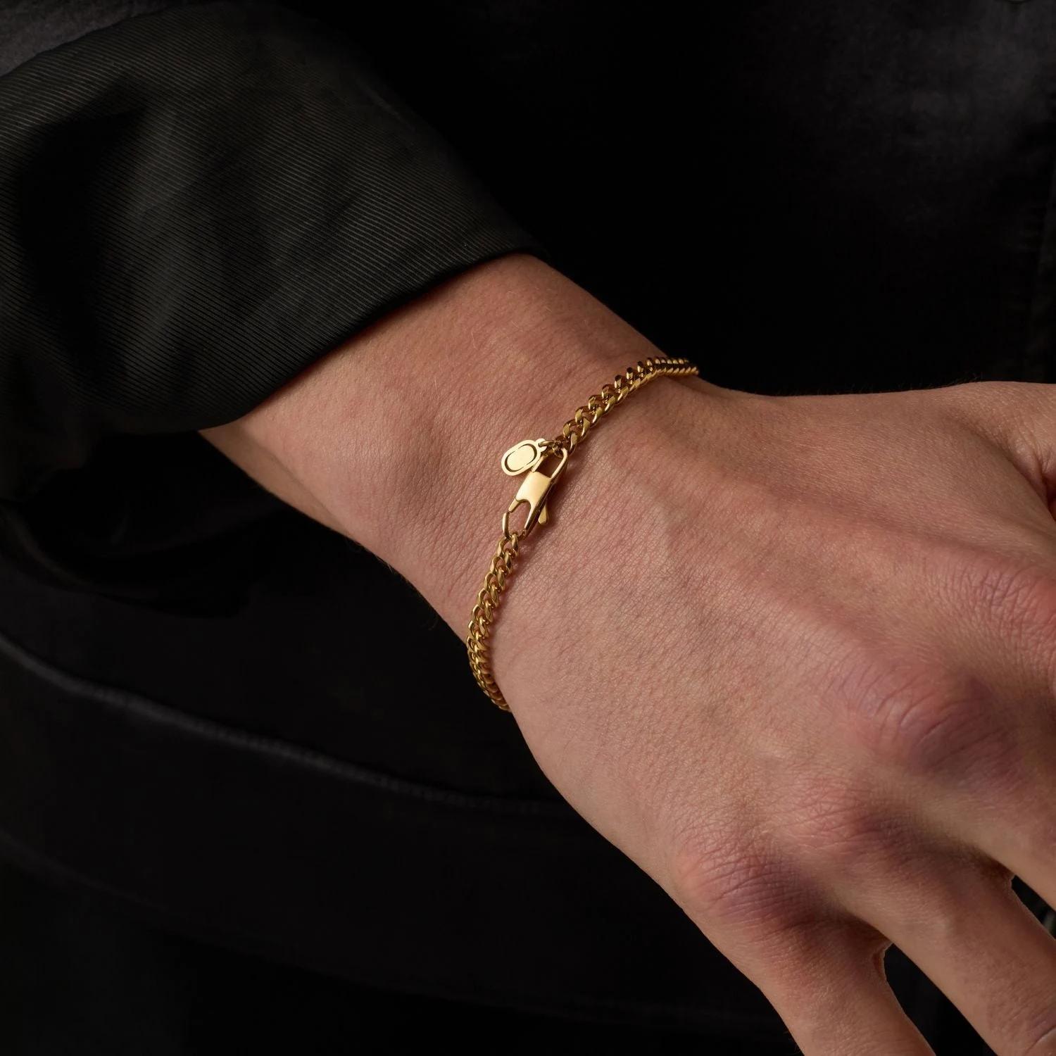 Gleam Curb Bracelet 4