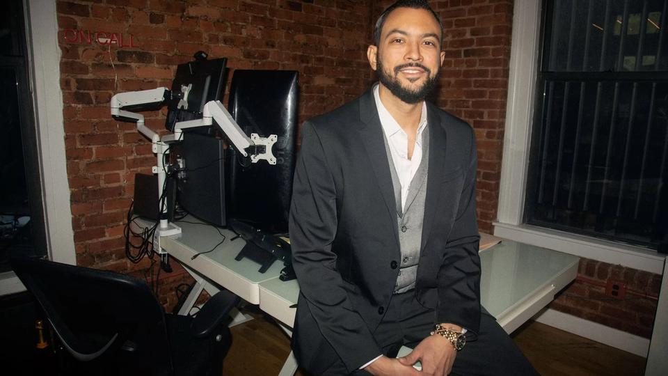 The Intelligent Business Phone for Commercial Real Estate: How Beside Helps Matthew Capture Every Inquiry and Stay Accountable