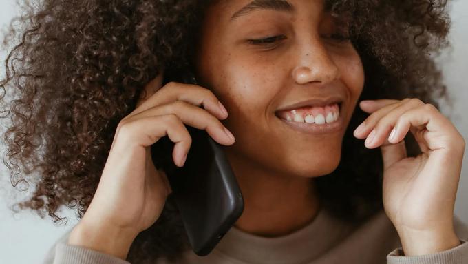 The Best Virtual Receptionist & VoIP Phone Solution