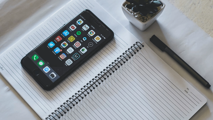 The Best AI App for iPhone: How AI is Changing the Way You Work and Live