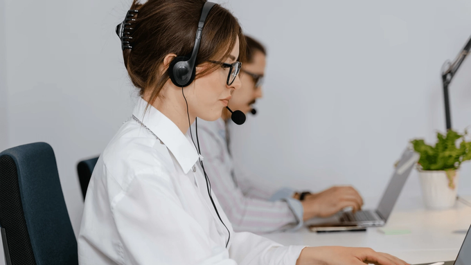 How Call Handling Boosts Customer Satisfaction Fast
