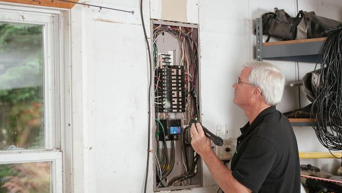 How to Automate Lead Generation for Electricians (Start With the Leads You Already Have)