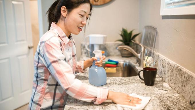Answering Service for a House Cleaning Business: What a Missed Call Really Costs