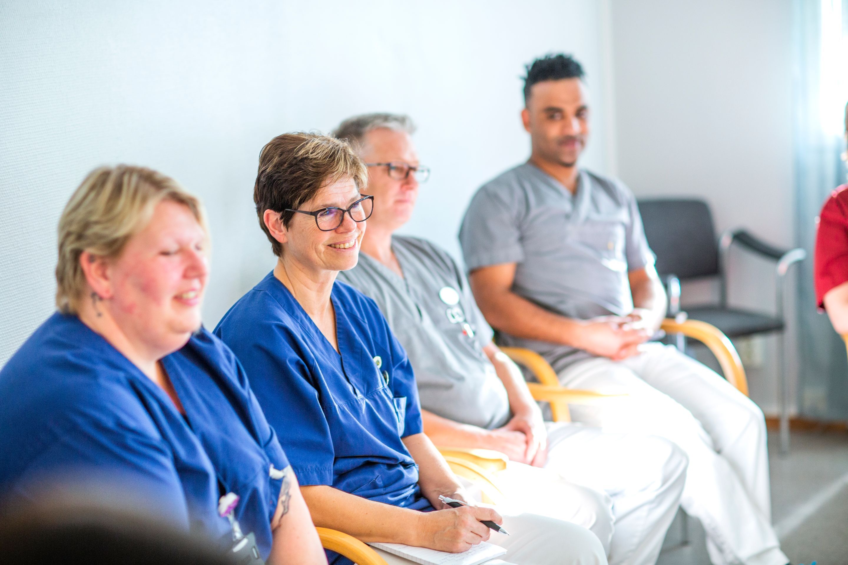 Kolleger planlegger sangaktivitet