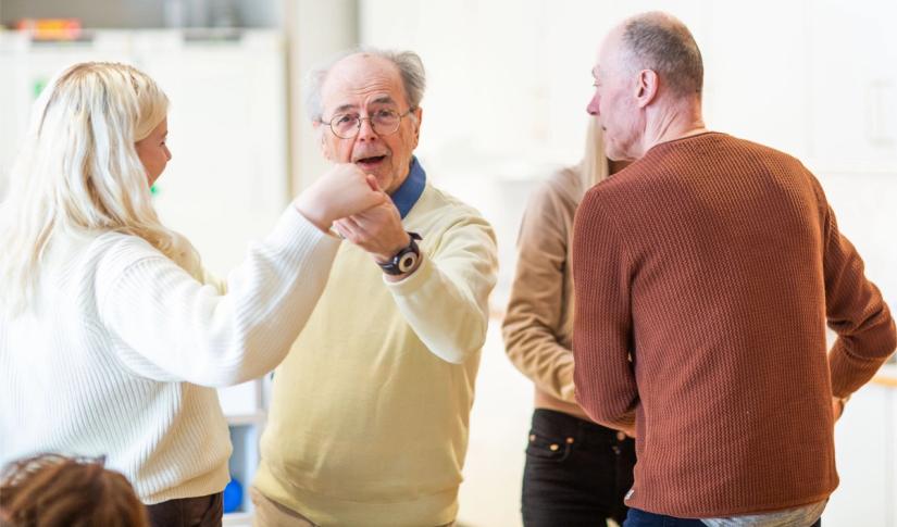 dans på eldreinstitusjonen