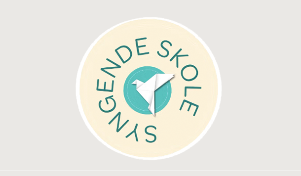 syngende skole logo