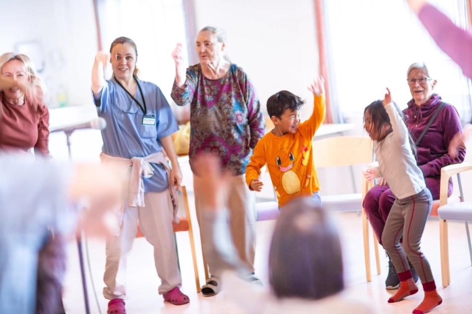 Generasjonssang på Paulushjemmet i Oslo