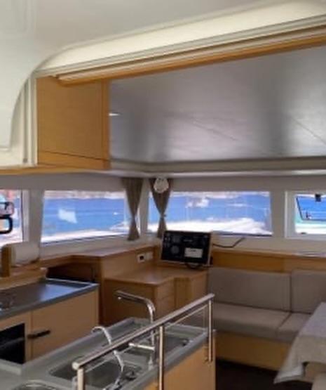2015 LAGOON 450 F