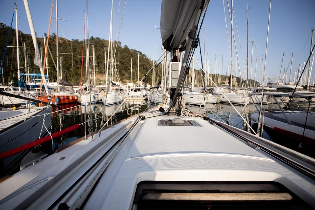 2012 BENETEAU FIRST 40