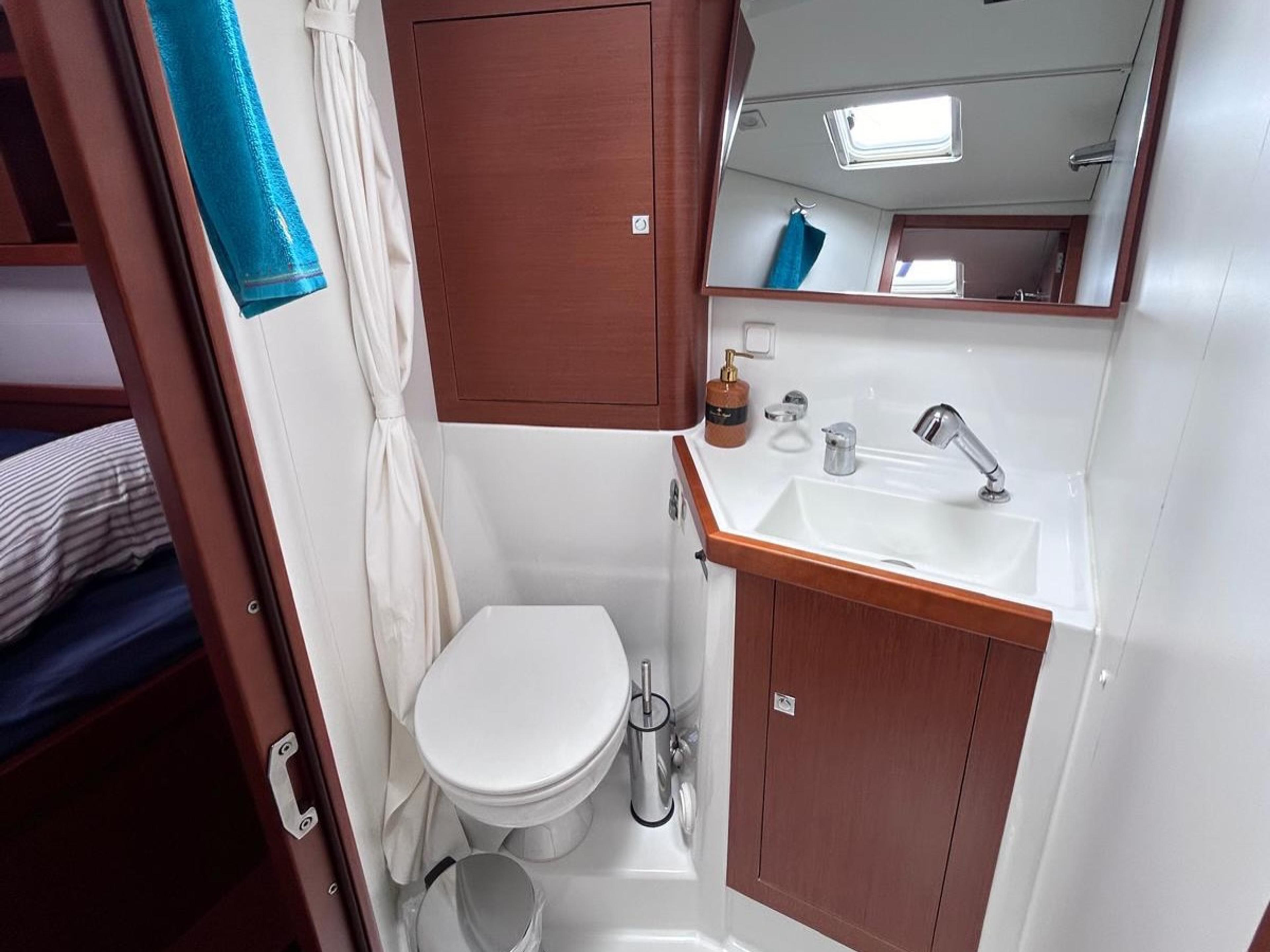 2016 Beneteau Oceanis 41
