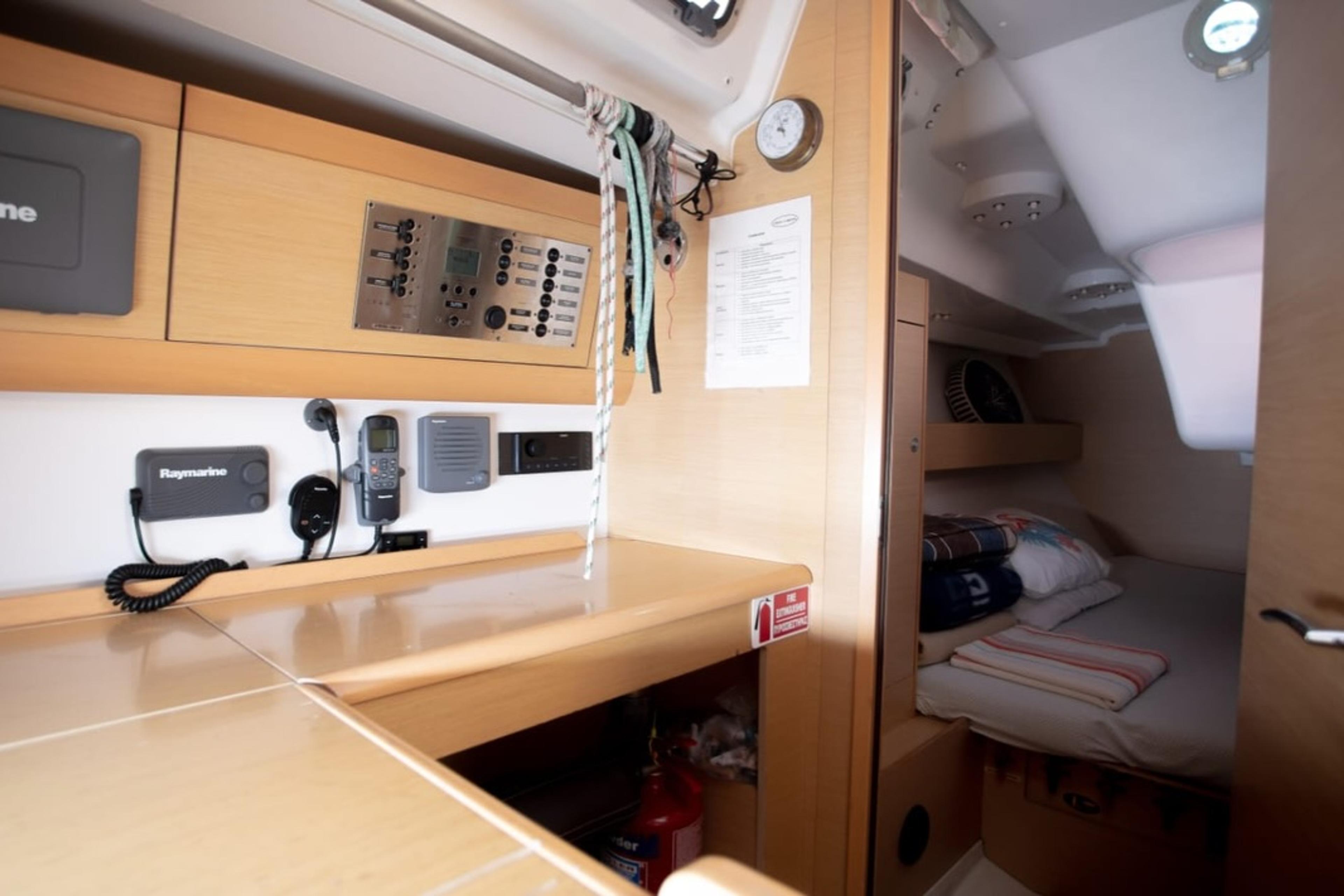 2012 BENETEAU FIRST 40