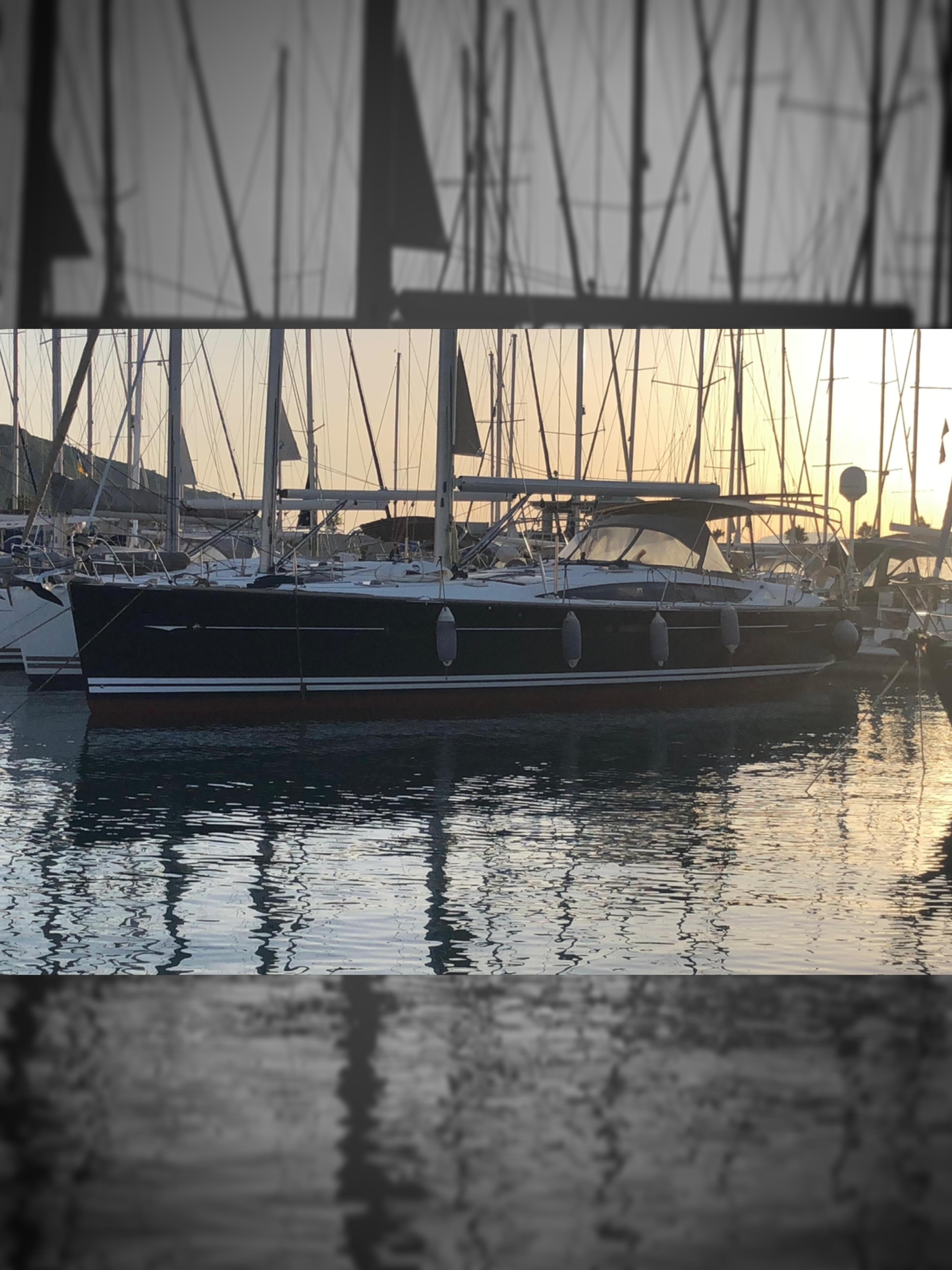 2010 JEANNEAU 53