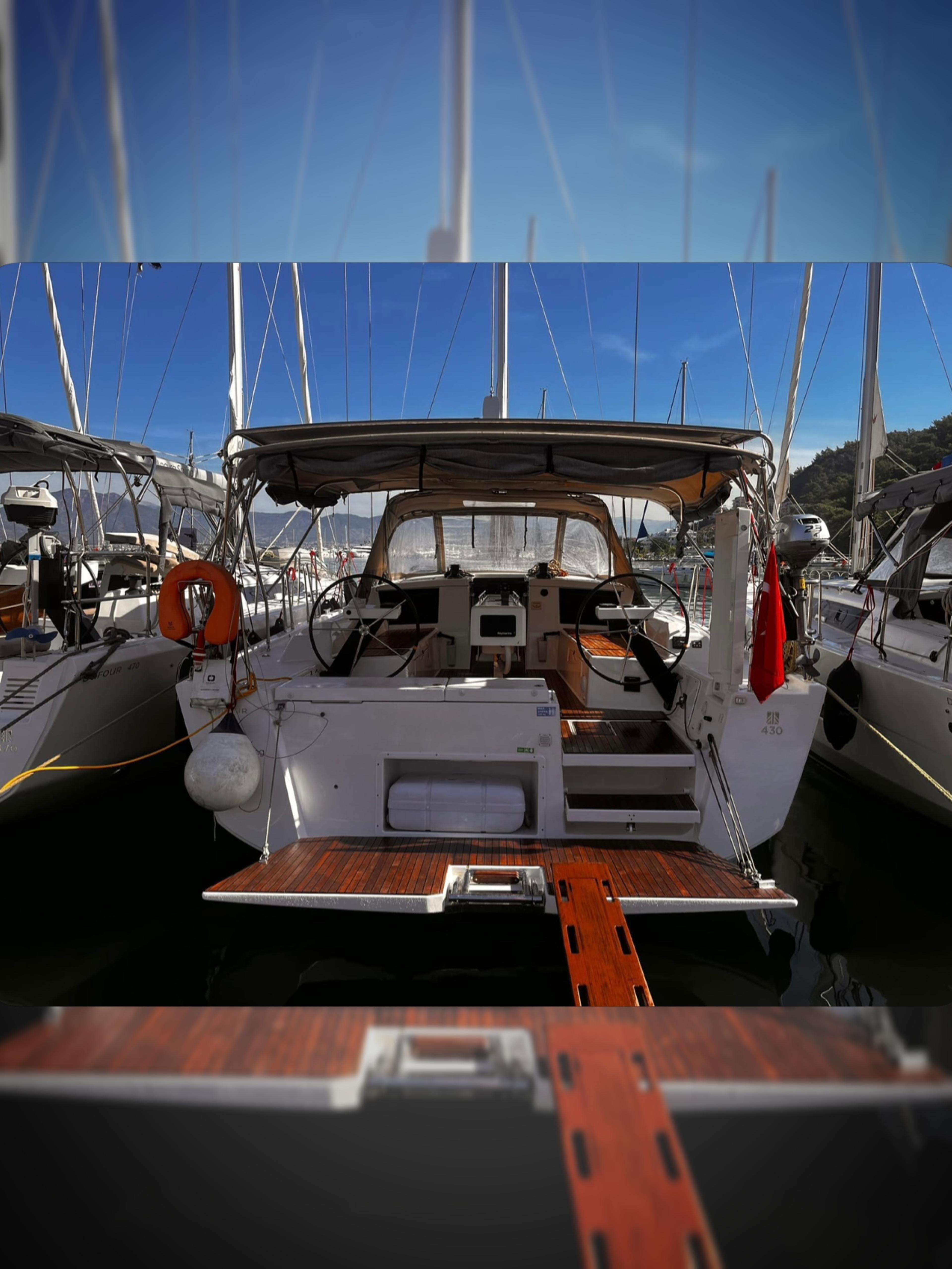 2022 DUFOUR 430