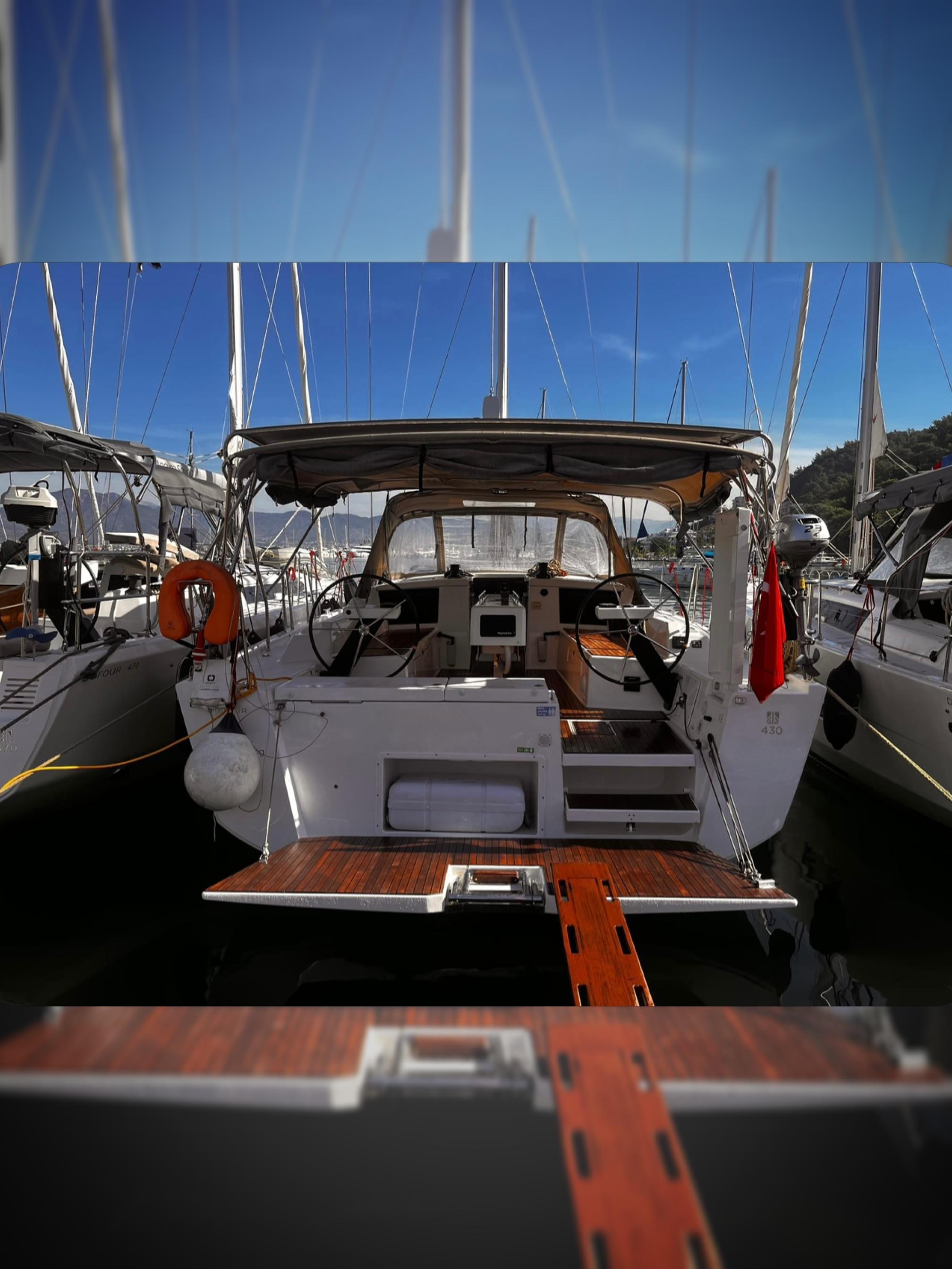 2022 DUFOUR 430