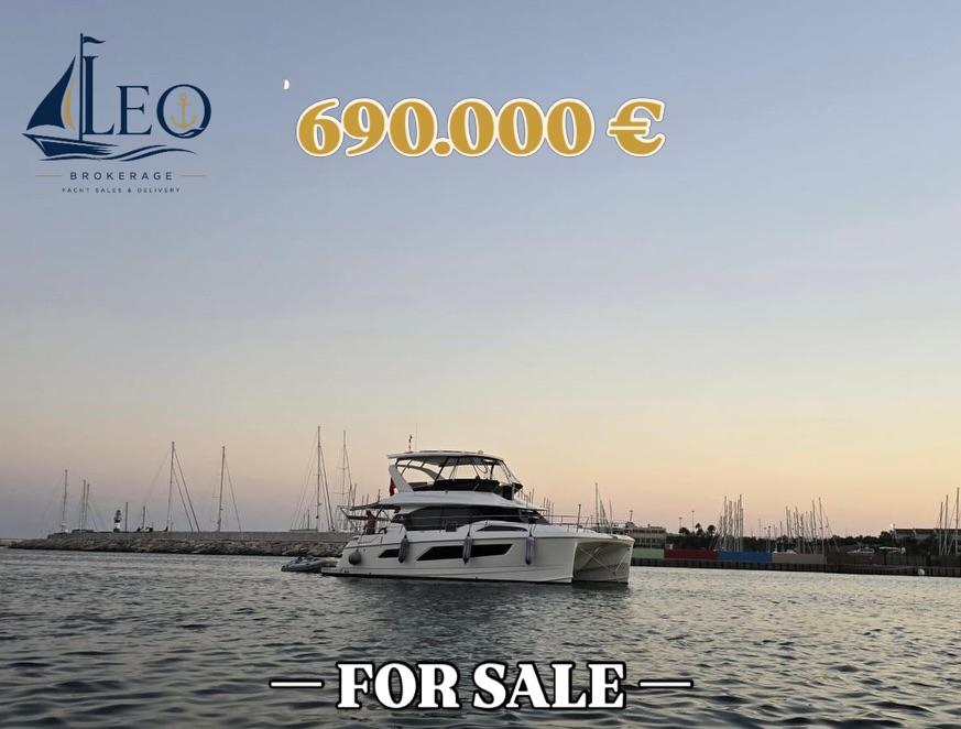 2021 AQUILA 44 POWER CATAMARAN