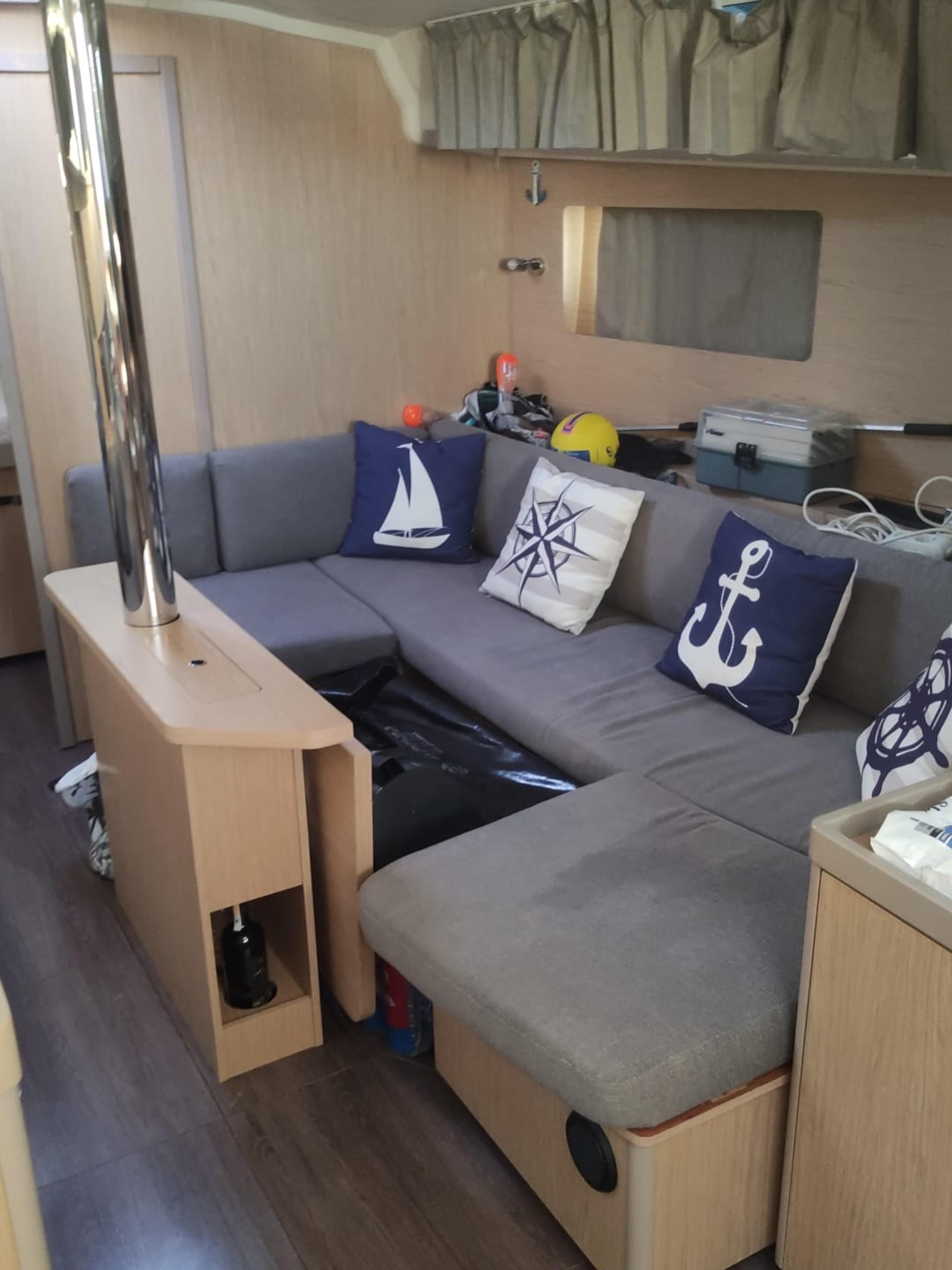 2018 BENETEAU OCEANIS 41.1