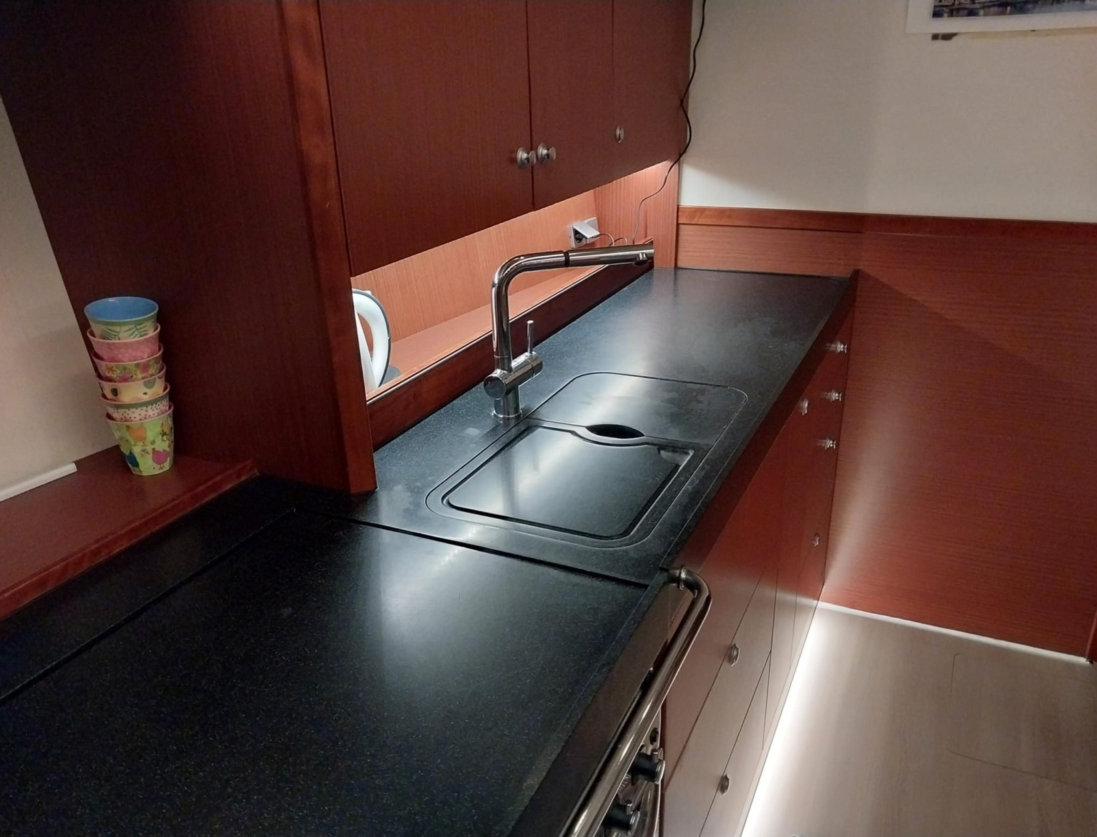 2015 HANSE 575