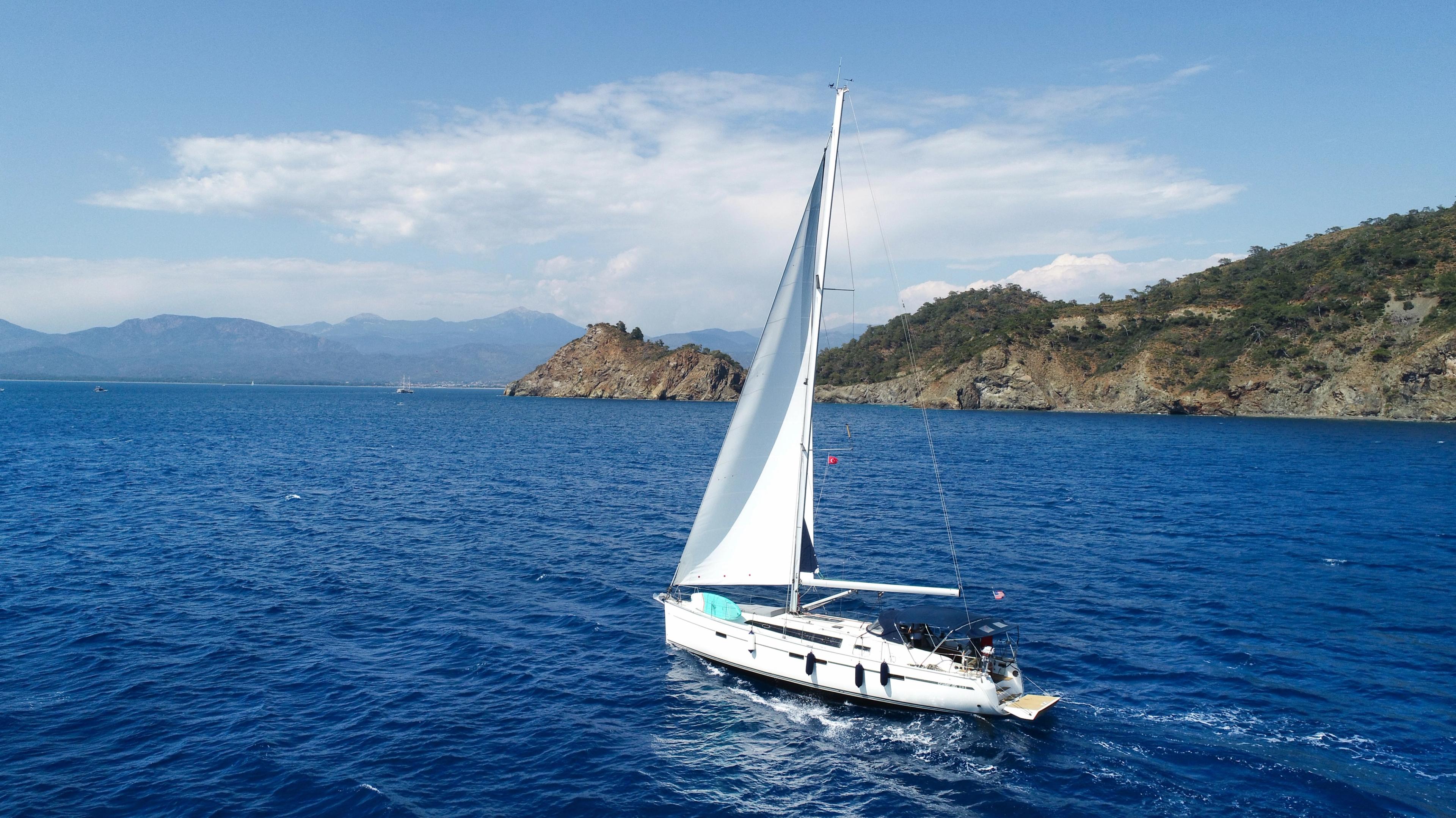 2016 BAVARIA CRUISER 46