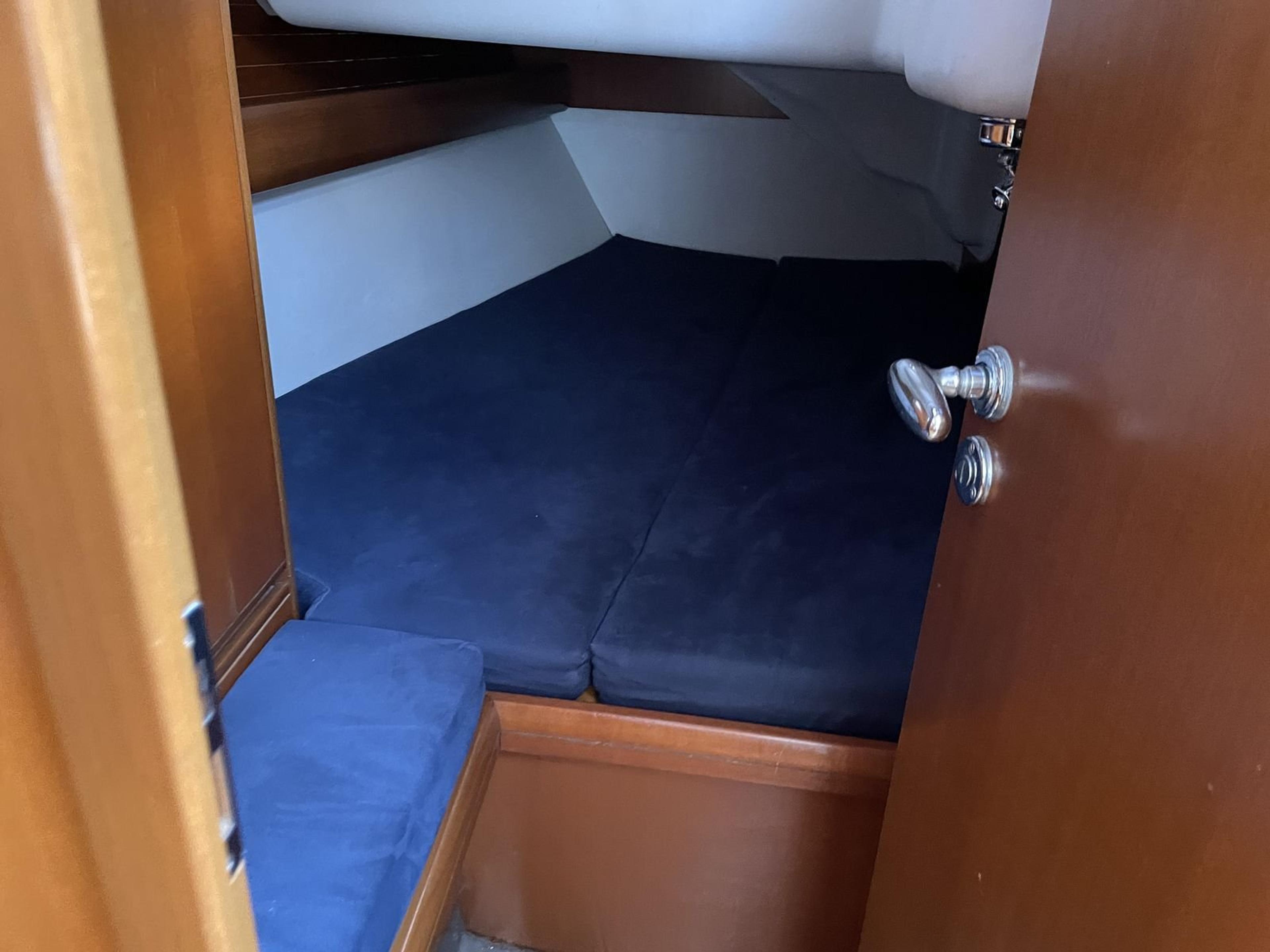 2006 Grand Soleil 37 B&C