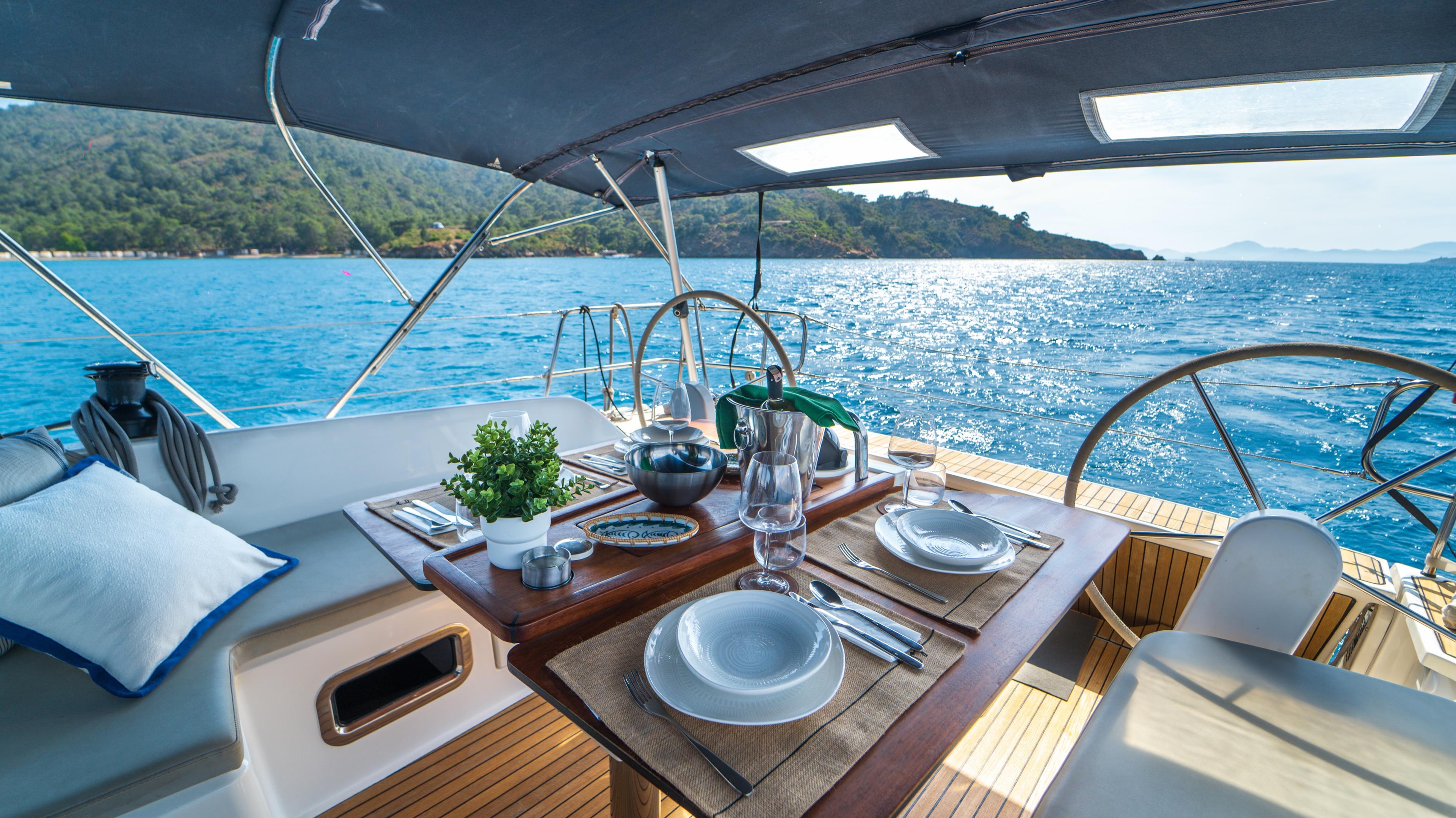 2016 BAVARIA CRUISER 46