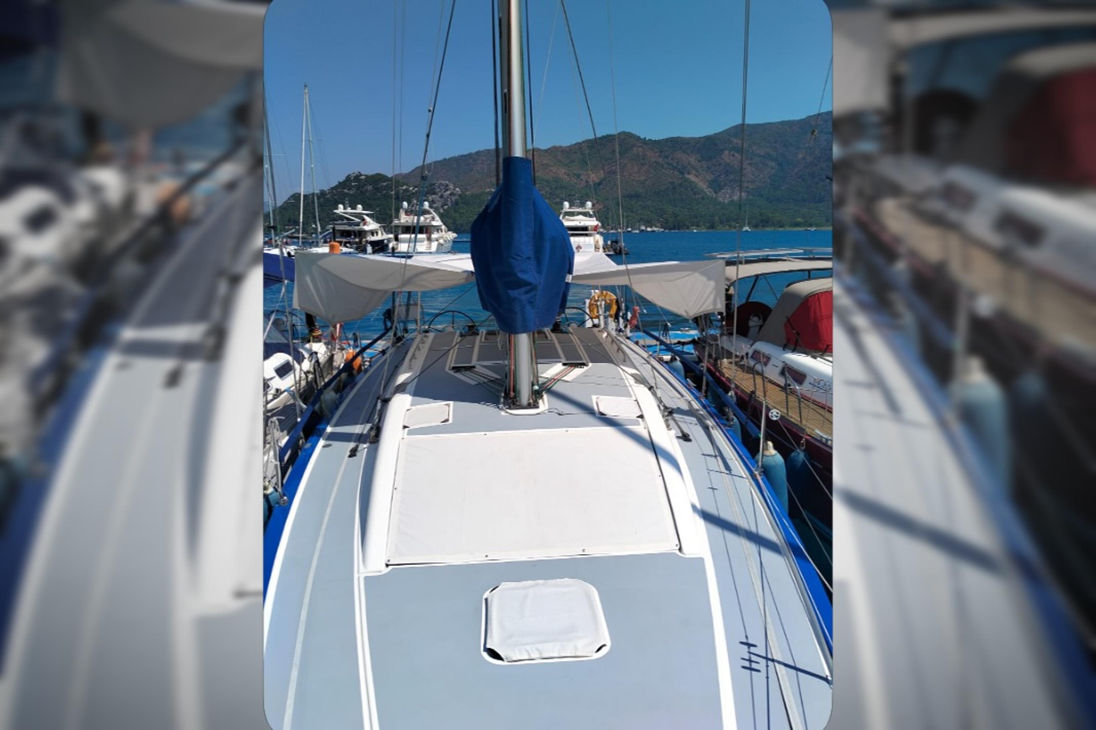 2017 RM YACHTS 1270