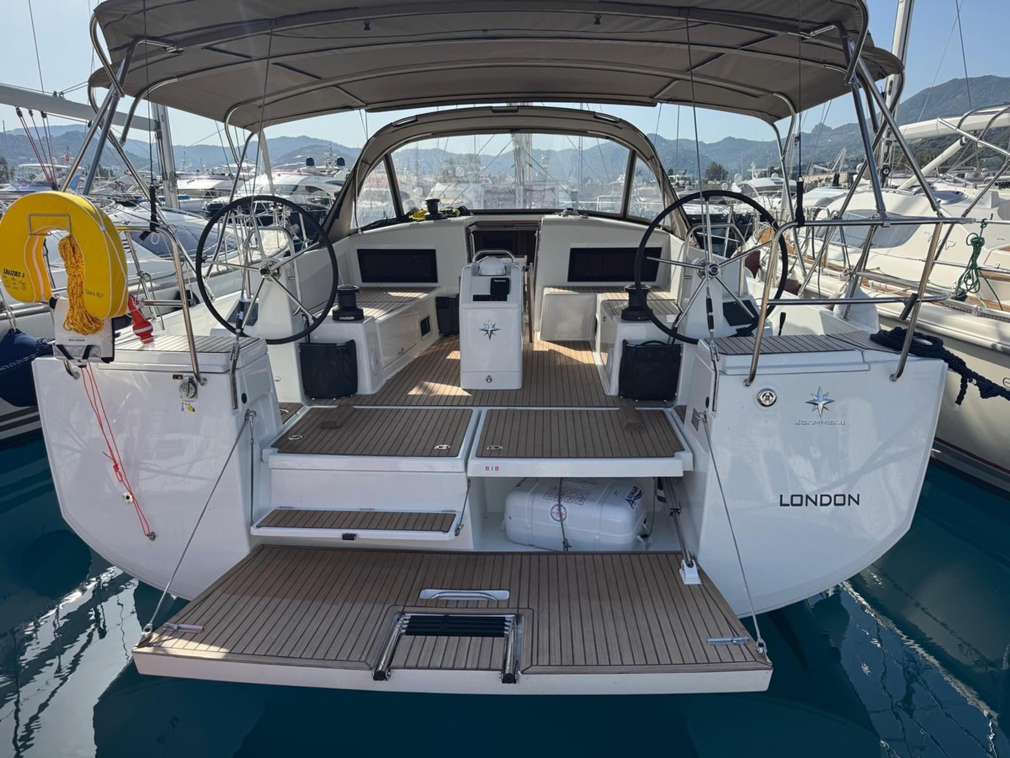 2025 Jeanneau Sun Odyssey 490
