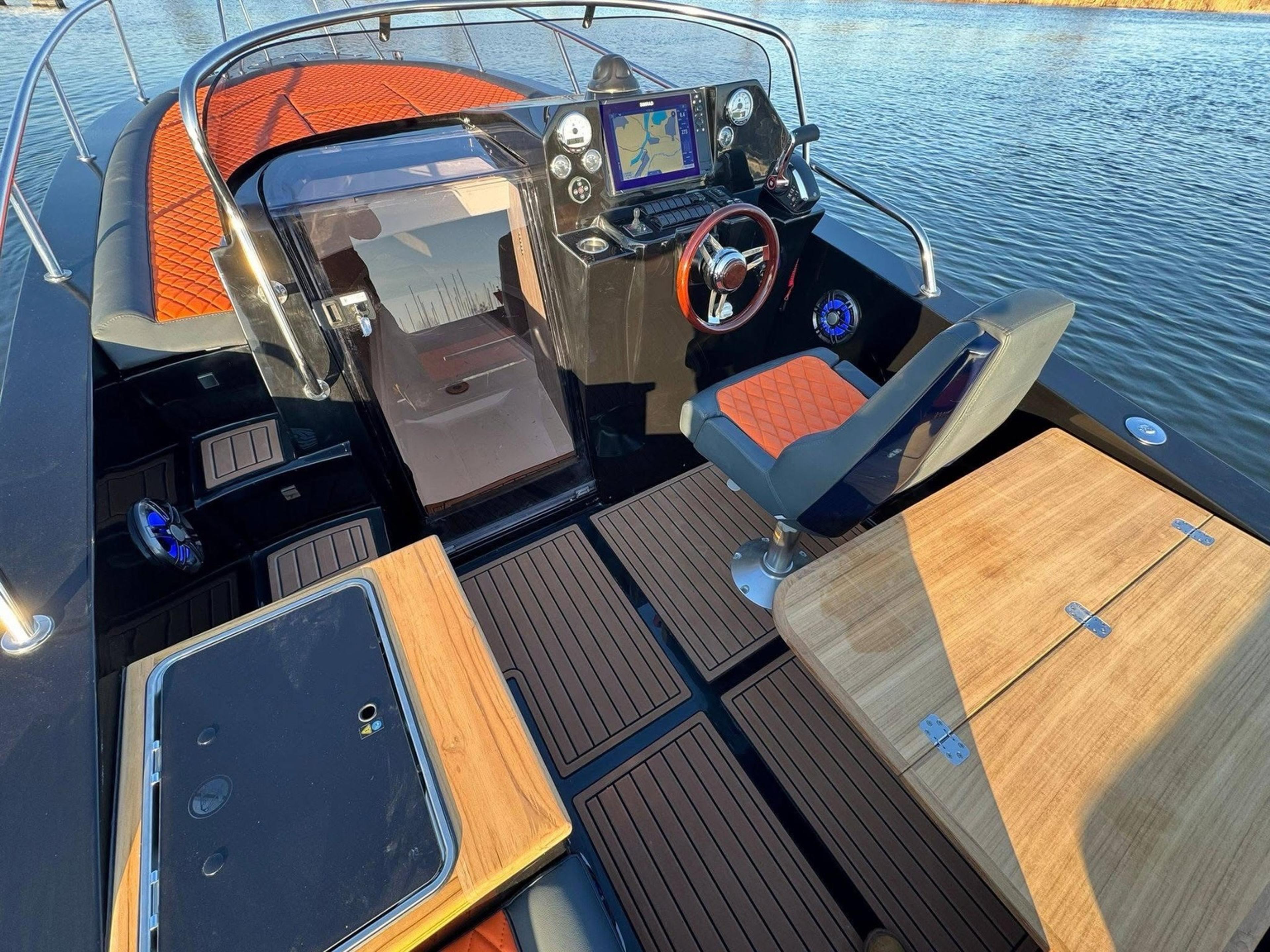 SOLMAR 28