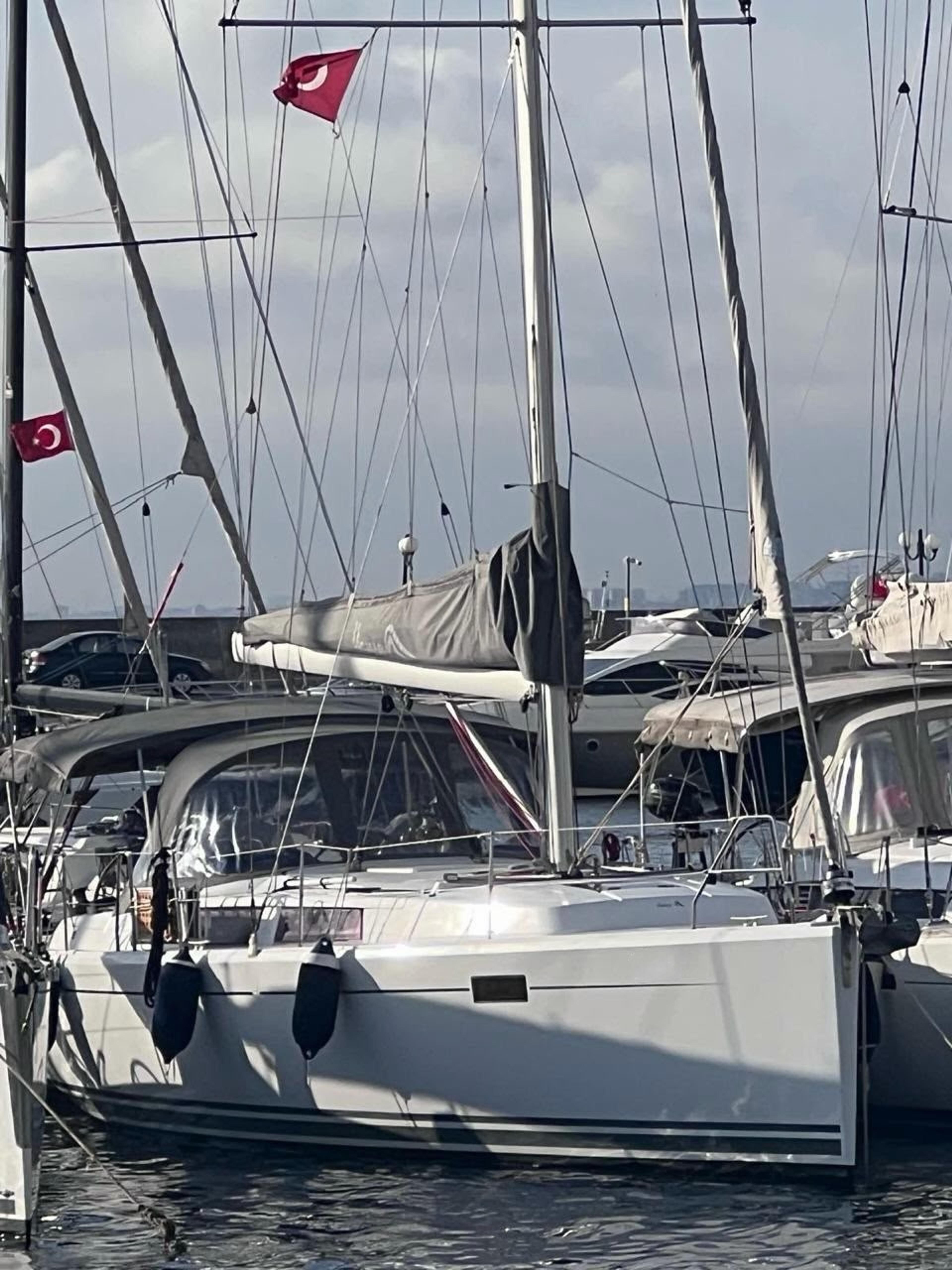 2013 HANSE 385 | UK FLAG 🇬🇧