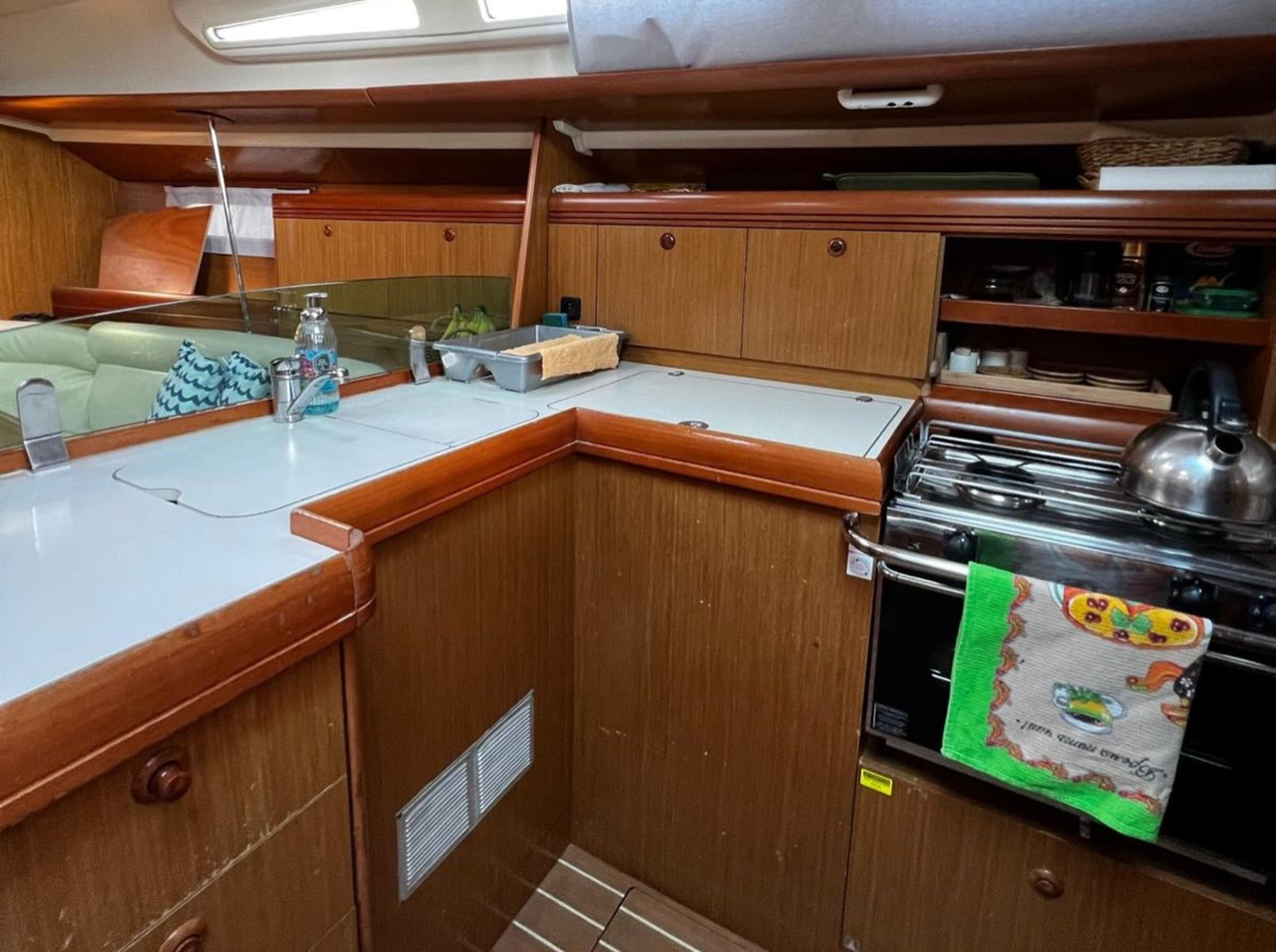 2007 JEANNEAU SUN ODYSSEY 42i