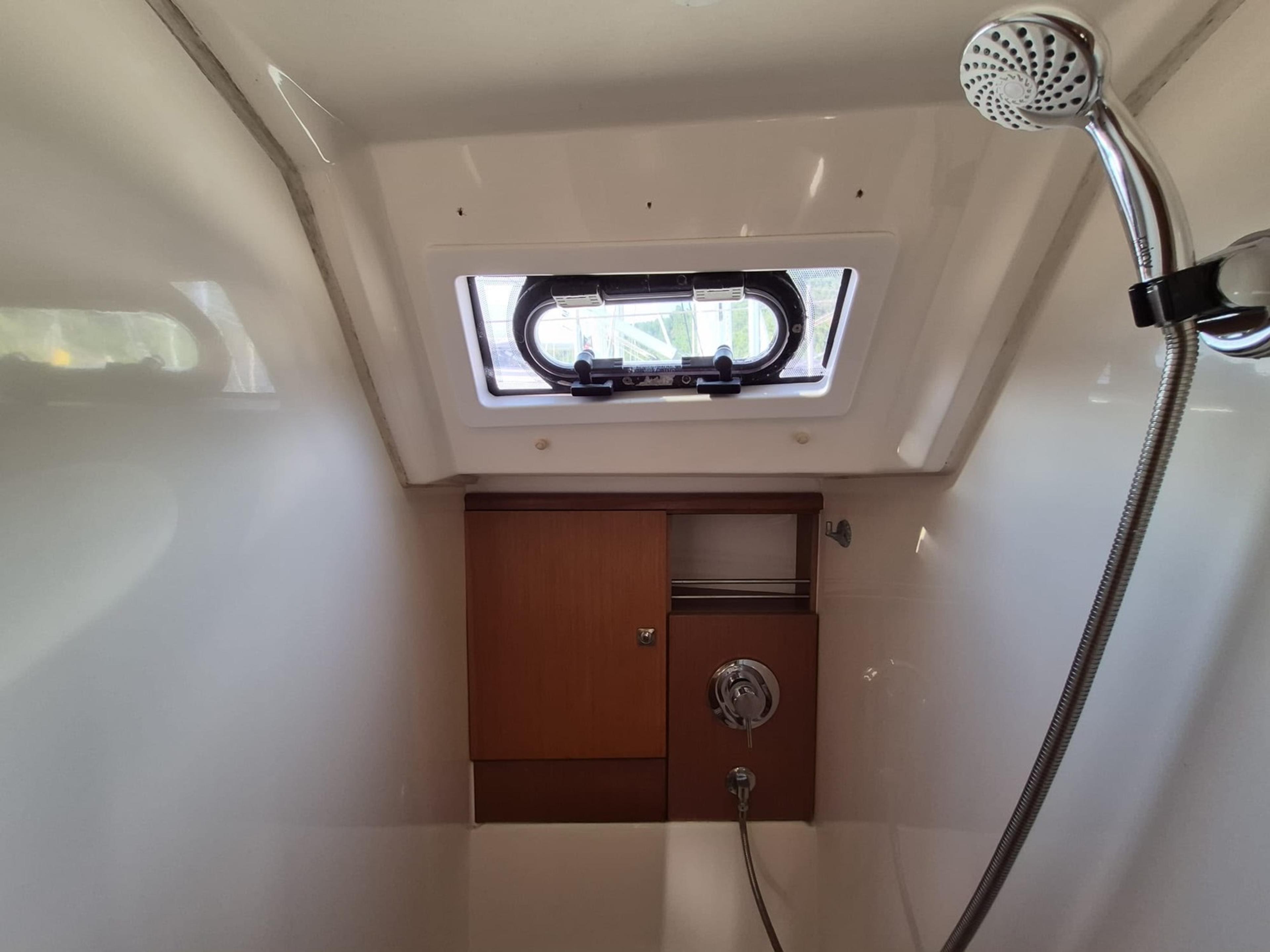 2015 Bavaria Cruiser 46