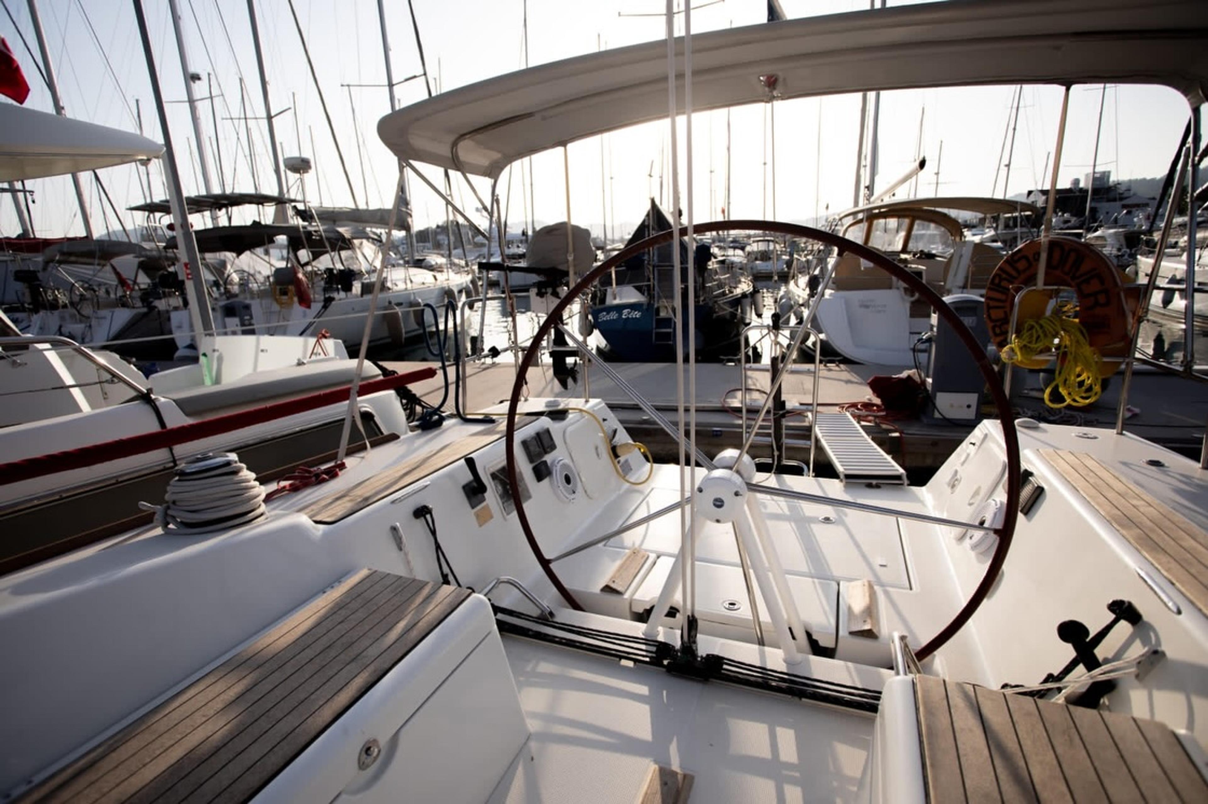 2012 BENETEAU FIRST 40