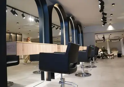 Salon de coiffure et institut de beauté