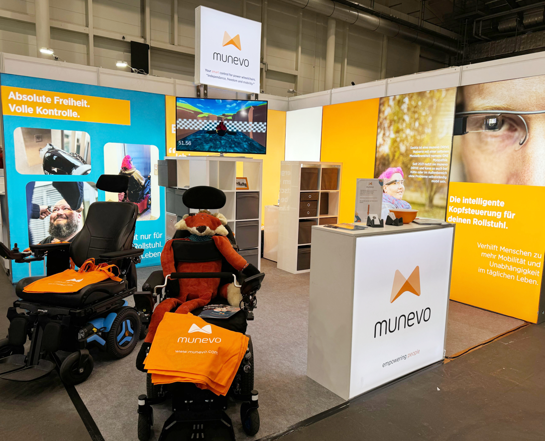 Munevo CEO and Ms Wheelchair California at Abilities Expo event