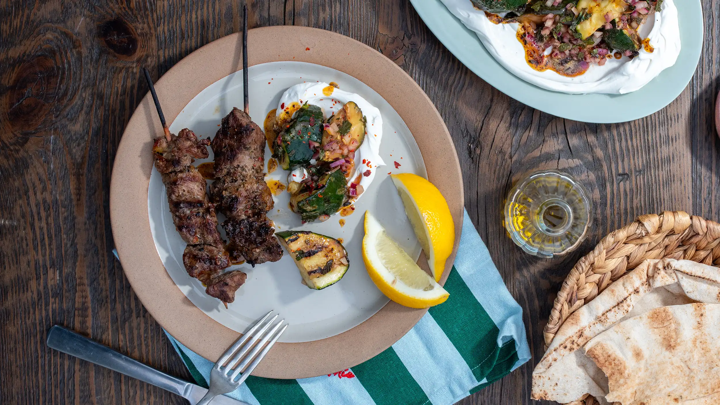 Grillspyd og grillet squash