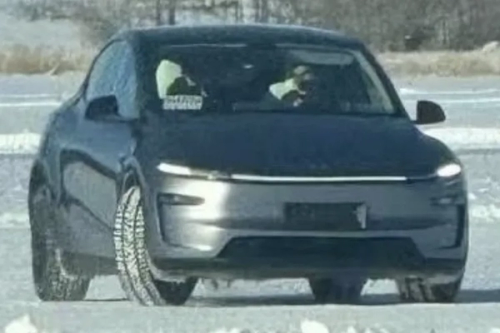 2025 Tesla Model Y Juniper Refresh Spied Without Camouflage: A Bold New Look for the Best-Selling EV