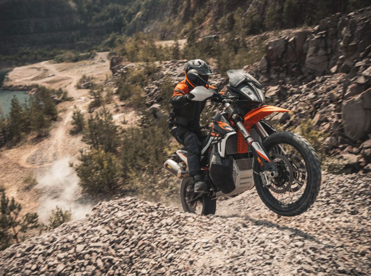 KTM Faces Severe Financial Crisis with 265,000 Unsold Bikes, Cites Poor Production Decisions