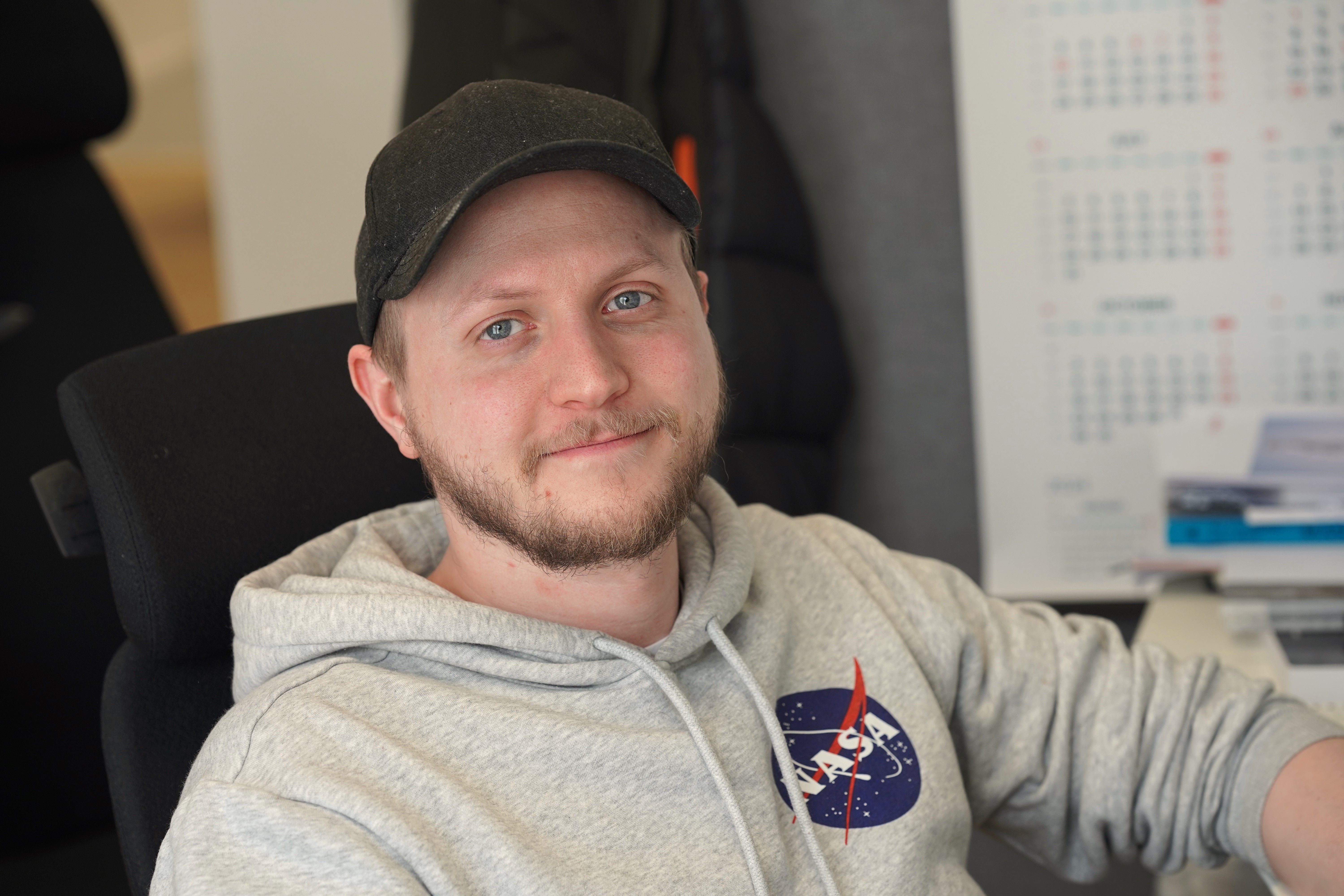 Simon Saksein - Mechanical Engineer