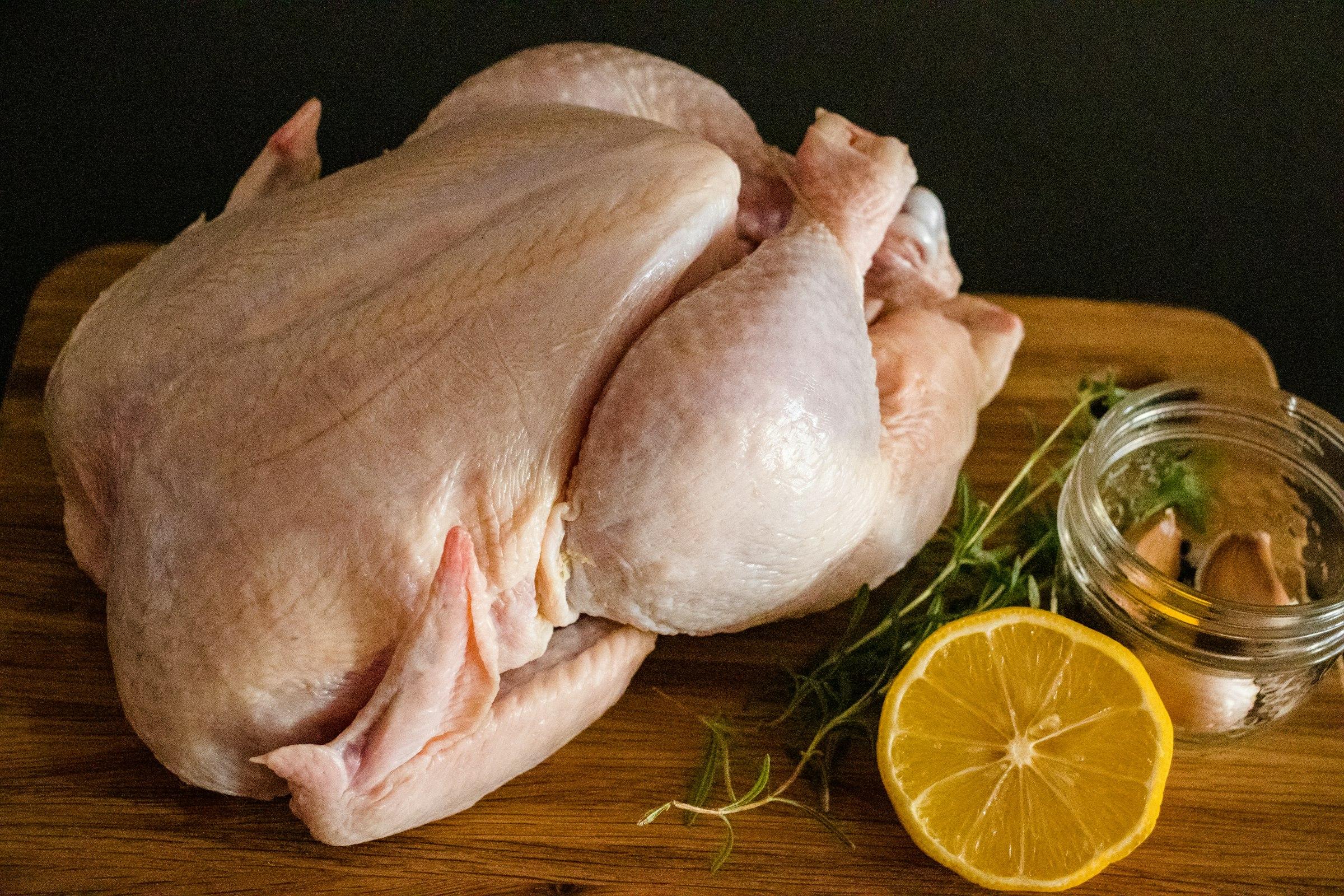 Fresh chicken fillets with herbs