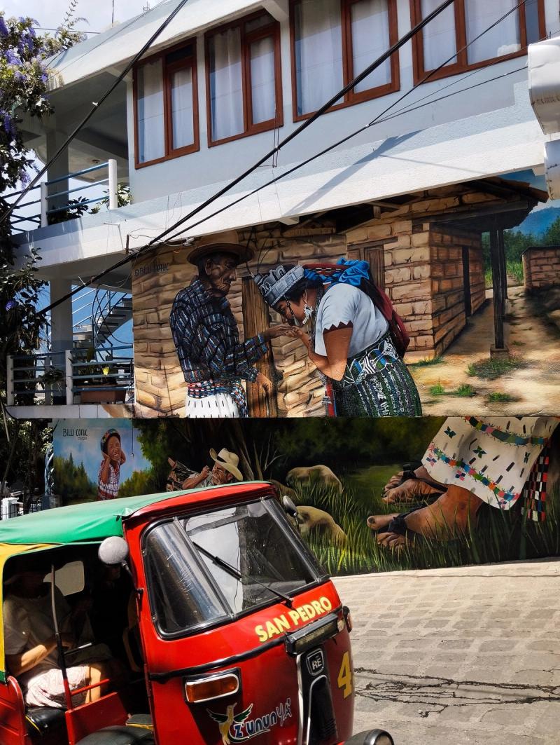 Mural de cultura local y tuk tuk rojo en San Pedro La Laguna