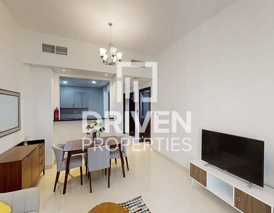 6-bed Penthouses in Raffles Residence 2 BR - Image 7