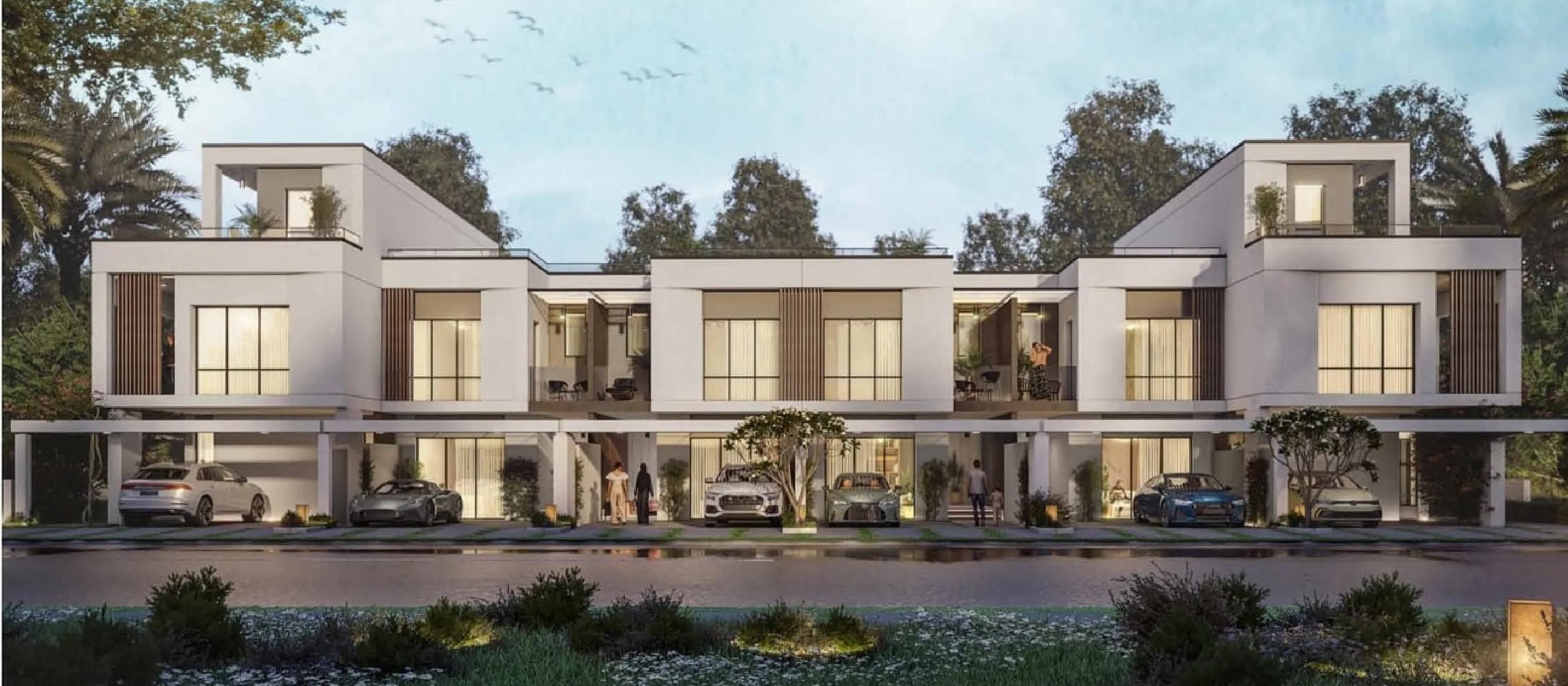 Central Park Plaza at City Walk Studio - Image 10