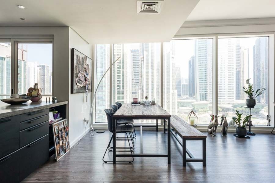 Green Diamond One Studio - Image 9