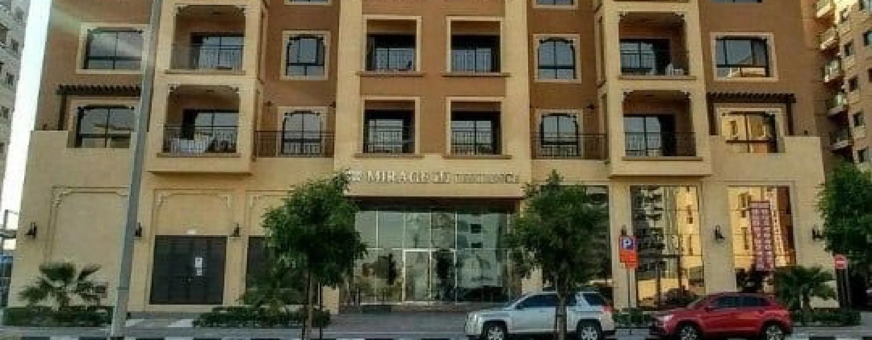 The Court Tower Studio - Image 2