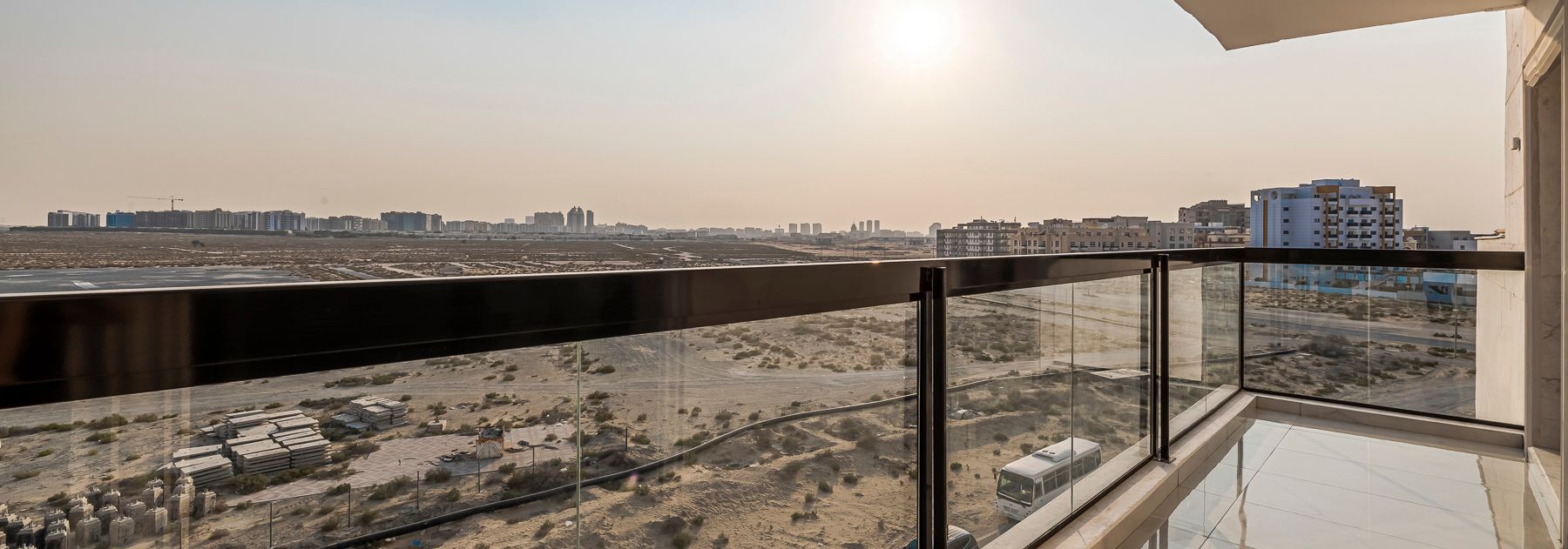 2-bedroom Apartments in Luce Studio - Image 9