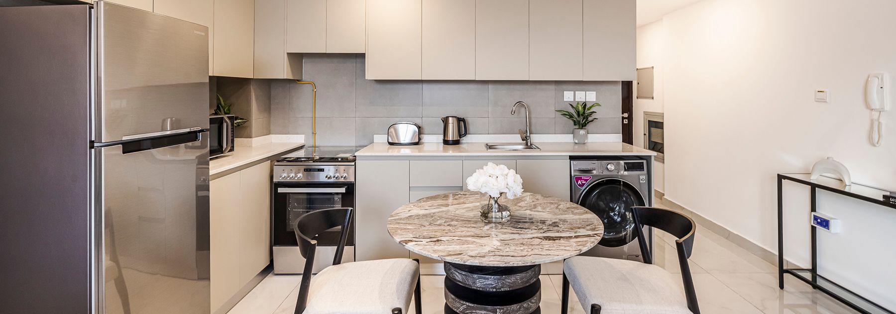 2-bedroom Apartments in O Ten - Image 5