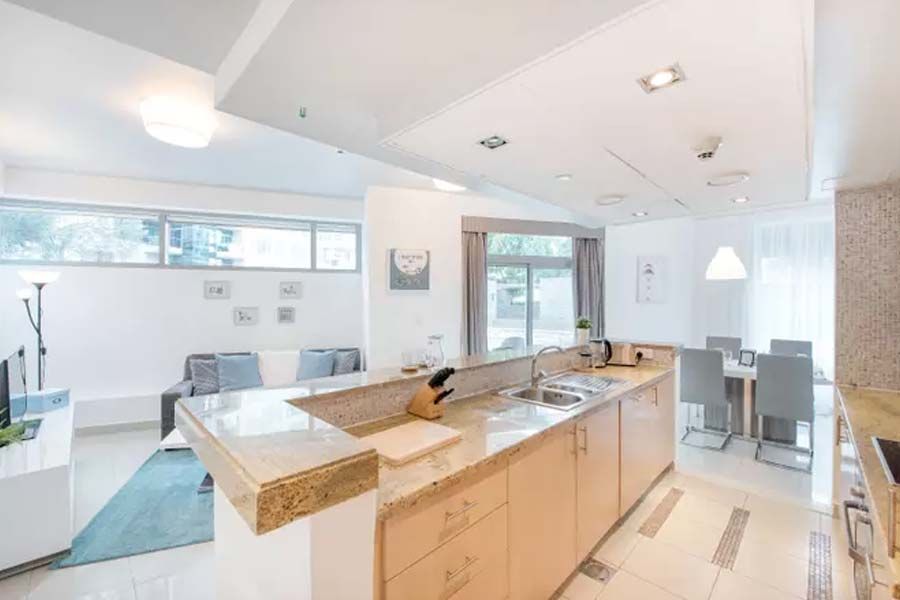 Marina Shores Apartments