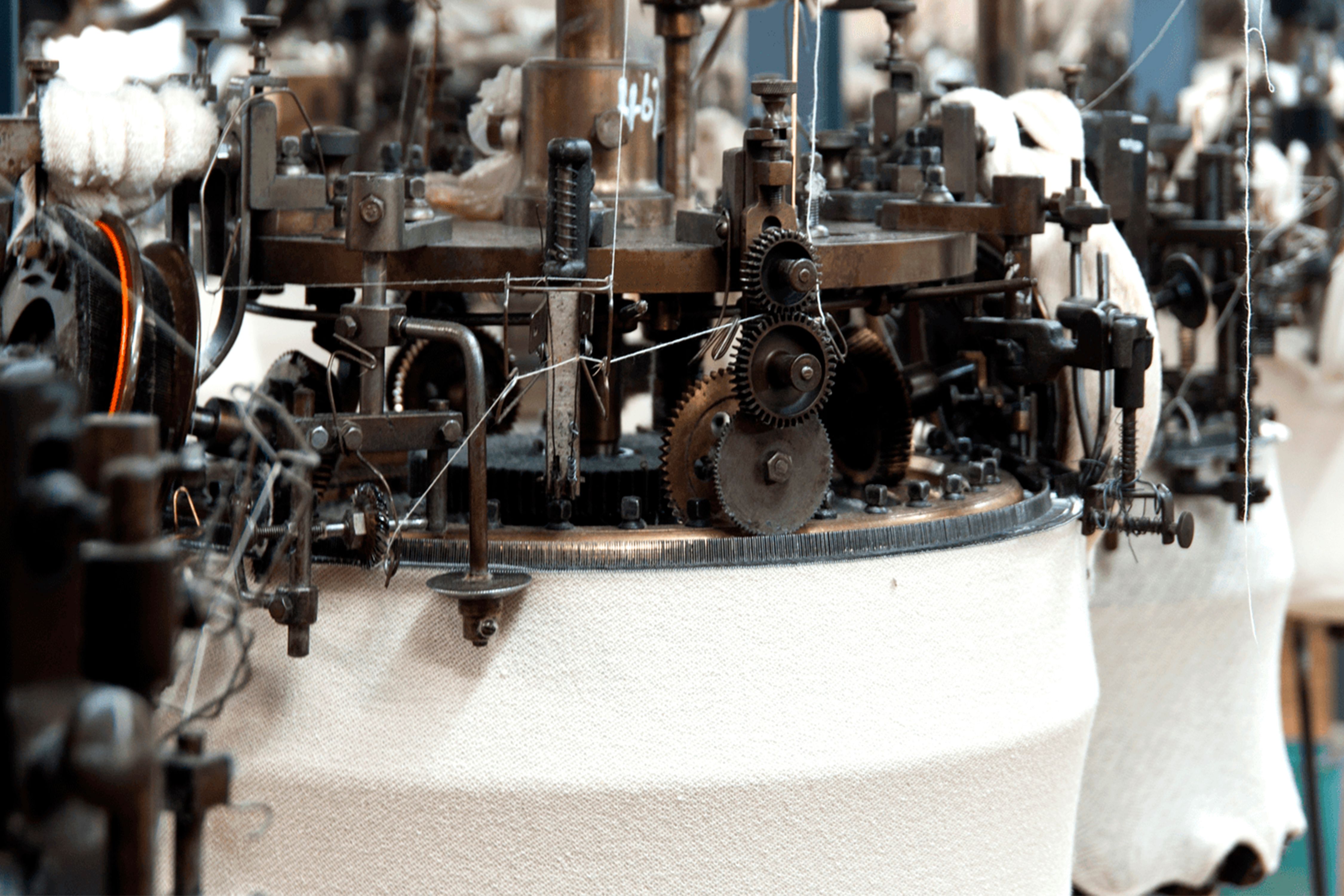 Making Garments the 1940s Way