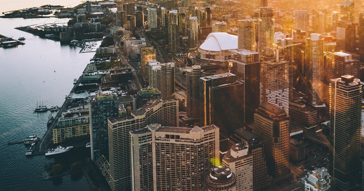 Mobile App Development Canada: Building Apps for Canadian Users - Codestreaks Blog