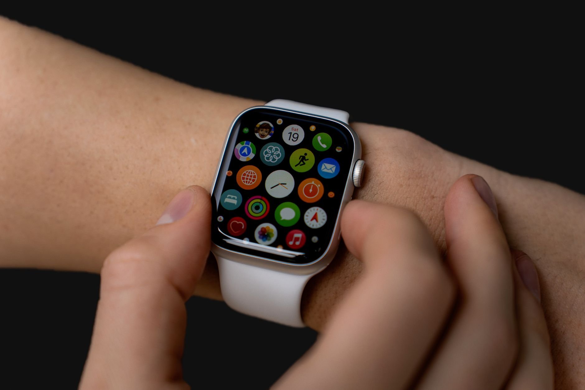 Wearable app development: what changes when the app runs on the wrist, not the phone