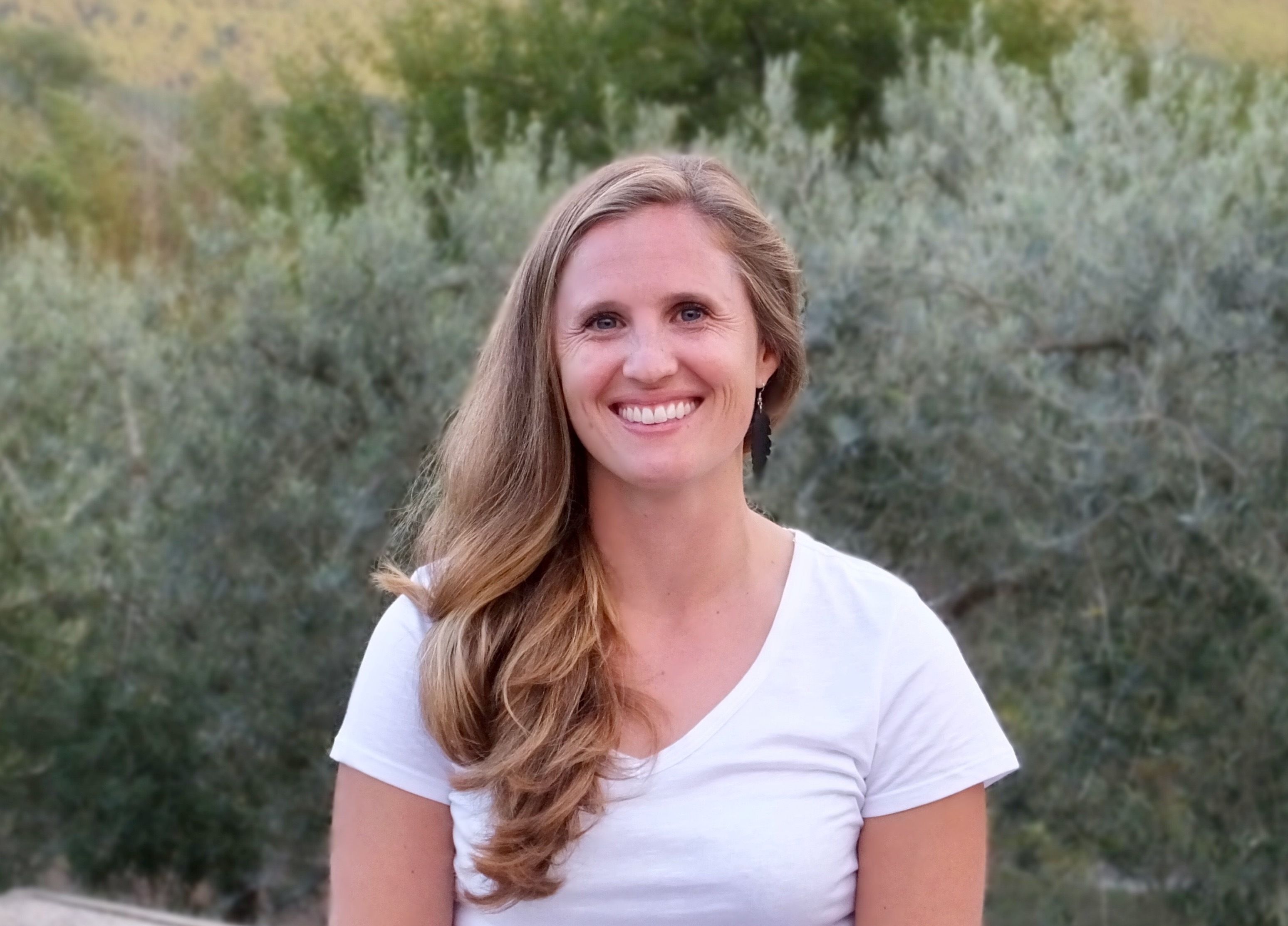 Clara Rowe - Land Life